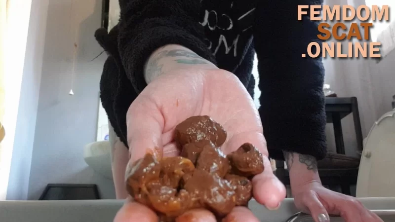 DemonaDragon – Thursday Load Out new scat porn videos