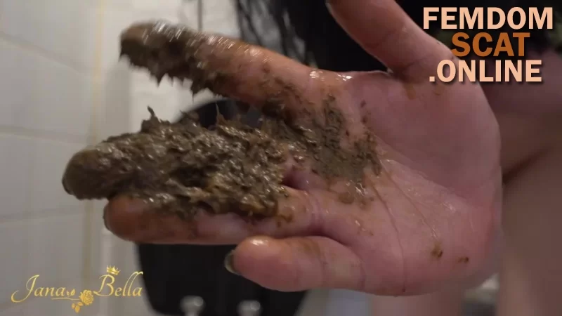 JanaBella - Closeup Toilet Shit and Piss [shit scat poop shitting]