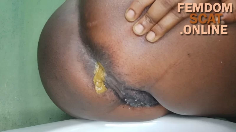 PrettyEbonies – Monster farting and close up poop [women pooping xxx porn videos]