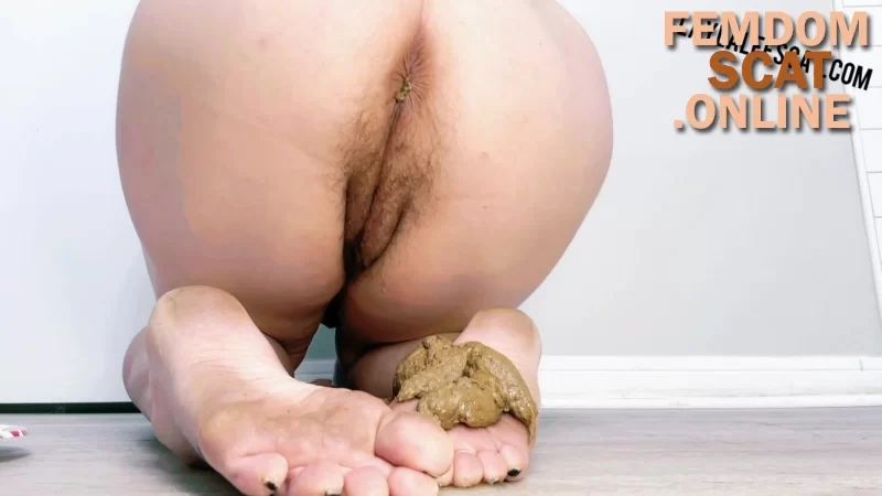 Layla Lee – Laylas Poop & Feet Playtime [women pooping xxx porn videos]