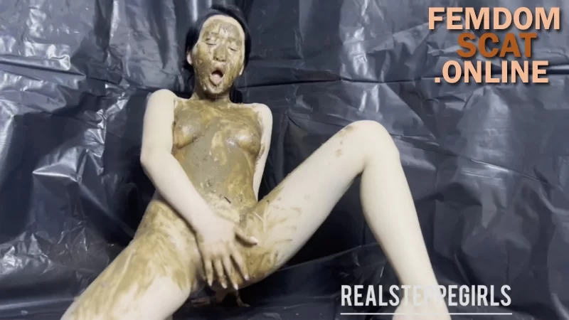 asiansteppe – Steppegirl Lisa eating and smearing her own scat
