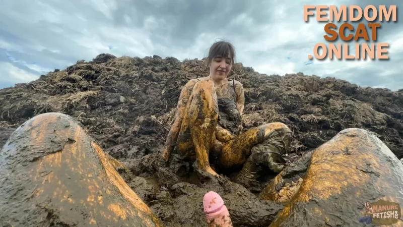 Lyndra Lynn – Nearly Caught On The Dung Pile