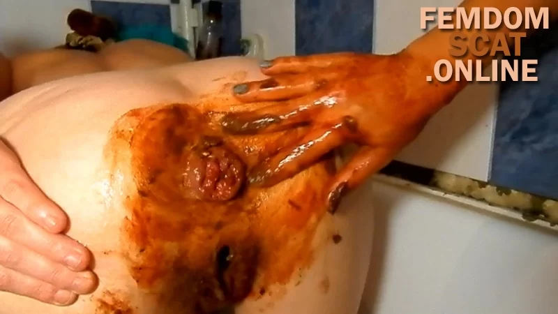 Unique scat fisting vaginal girl in bloody period