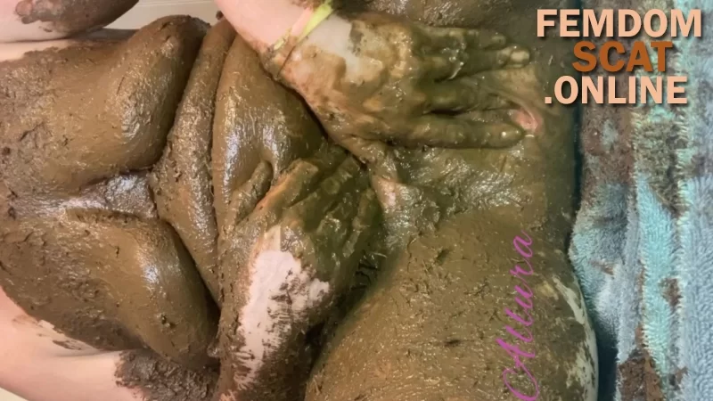Allura – Smearing dirty size queen Fistfuck TEASER