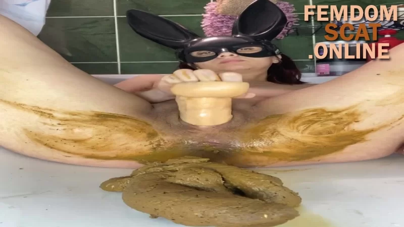 poogirla - huge shit, dirty blowjob, smeared